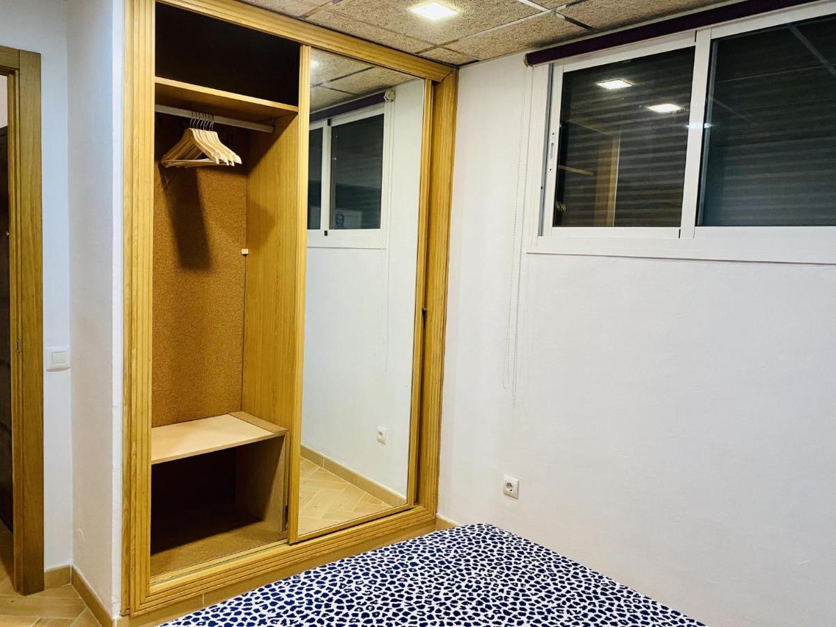 Segunda Linea De Playa Brisa Tropical Apartman Fuengirola Kültér fotó