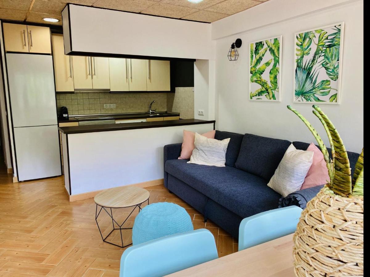 Segunda Linea De Playa Brisa Tropical Apartman Fuengirola Kültér fotó