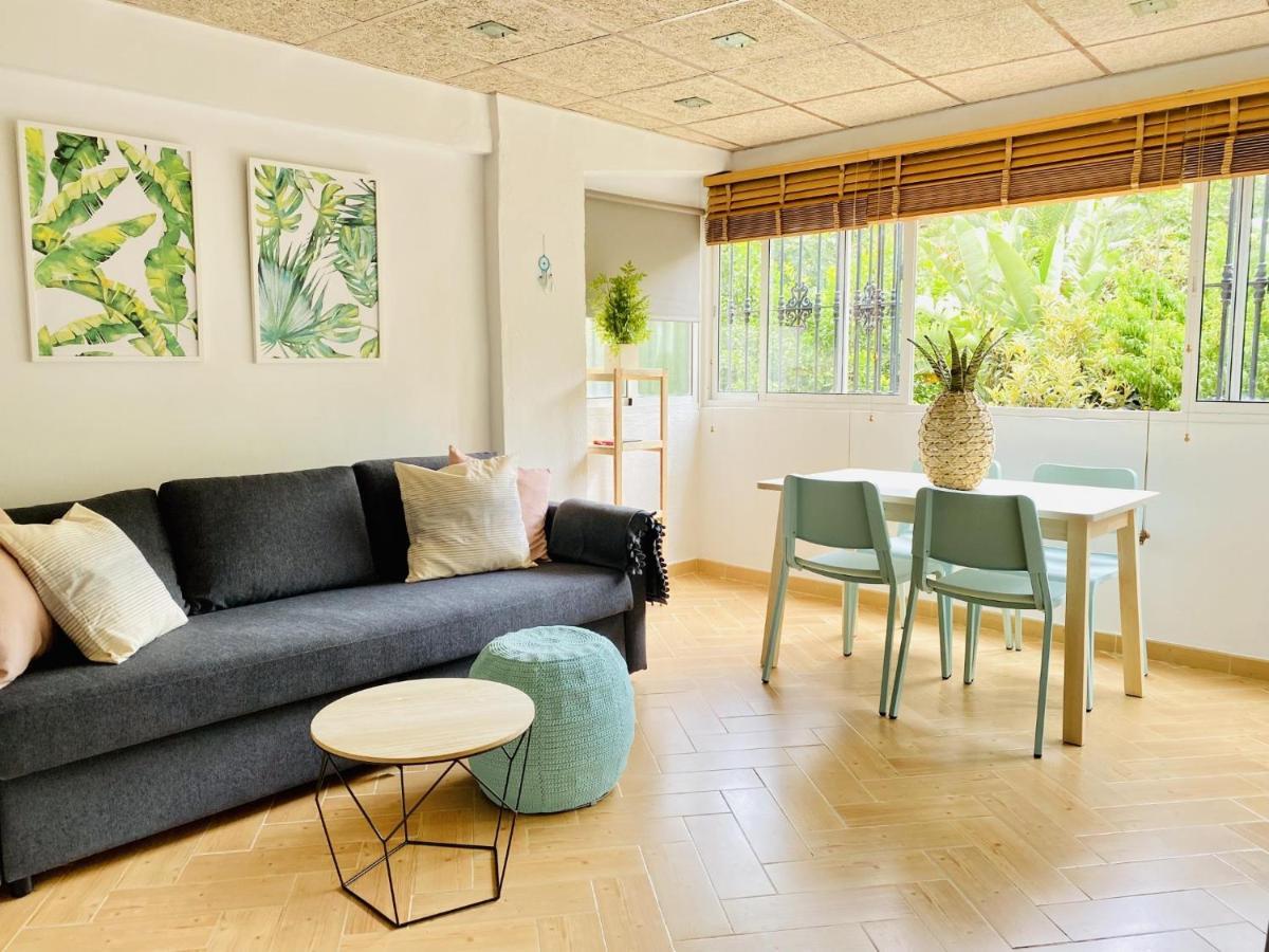 Segunda Linea De Playa Brisa Tropical Apartman Fuengirola Kültér fotó